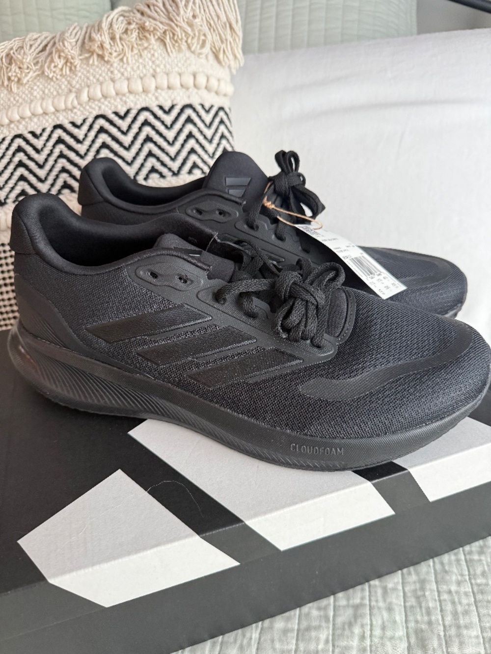 NIB adidas Runfalcon 5 Running Shoes Black Men's Size 12